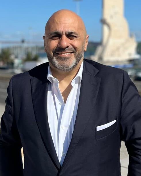 Carlos Reis