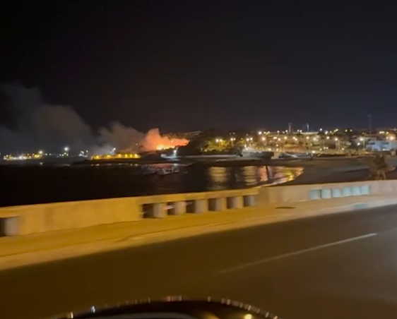 MARGINAL DE OEIRAS: INCÊNDIO NO FORTE DE CATALAZETE